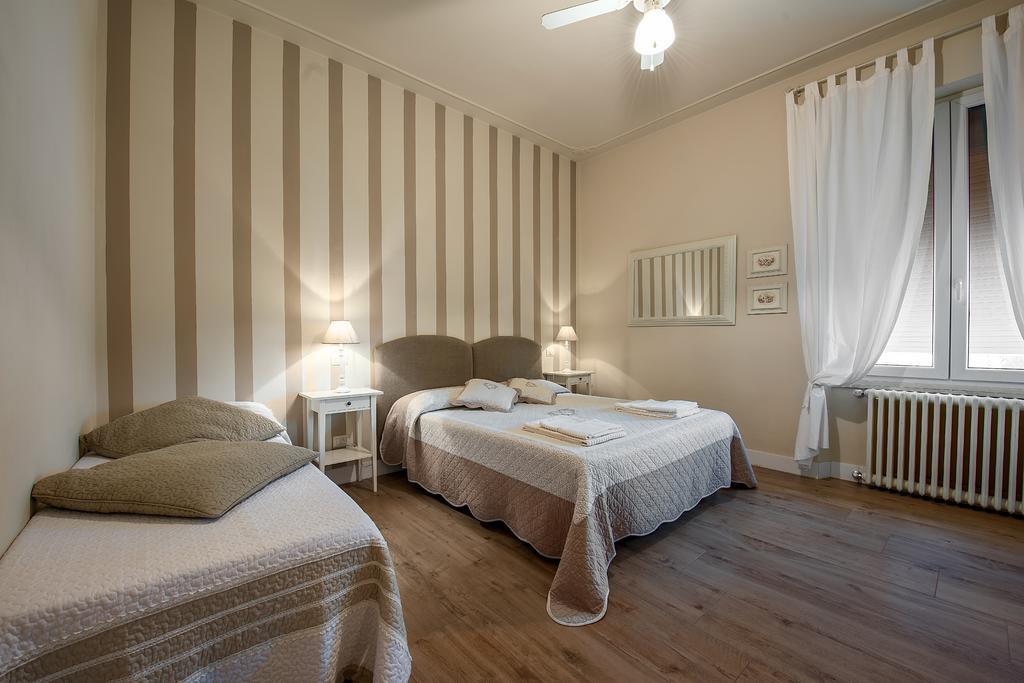 B&B Lory'S House Arezzo Rum bild